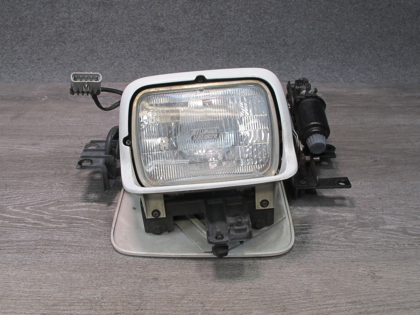 91-96 Chevrolet Corvette C4 Front Right POP UP Headlight Motor Cover Assy OEM