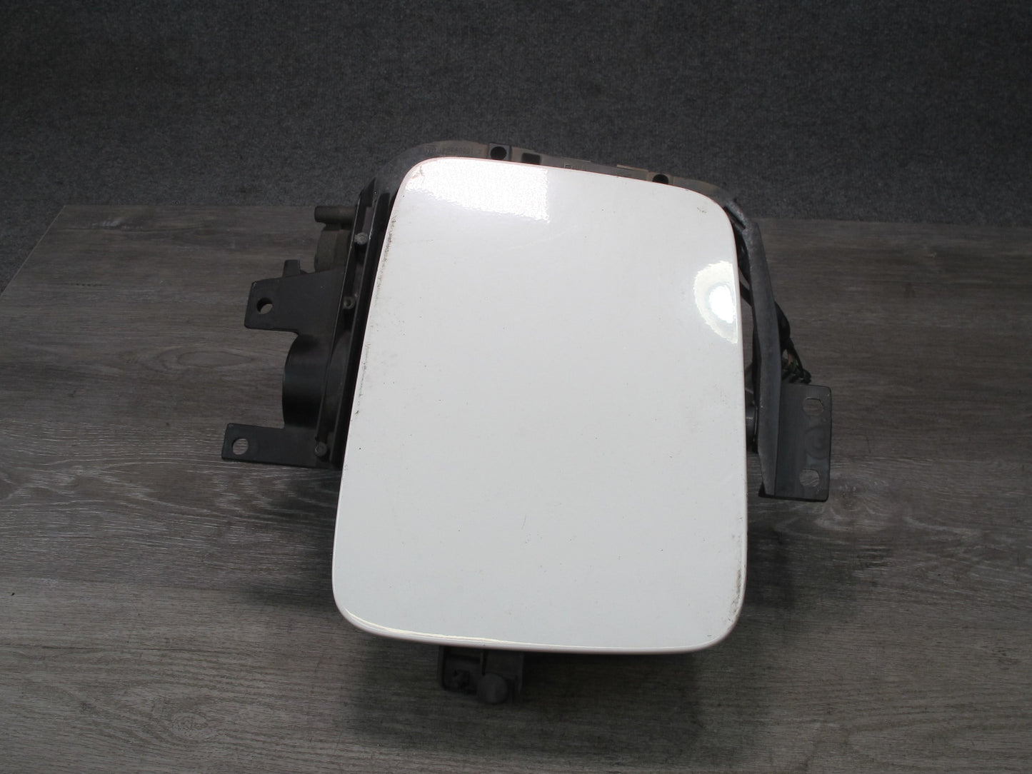 91-96 Chevrolet Corvette C4 Front Right POP UP Headlight Motor Cover Assy OEM