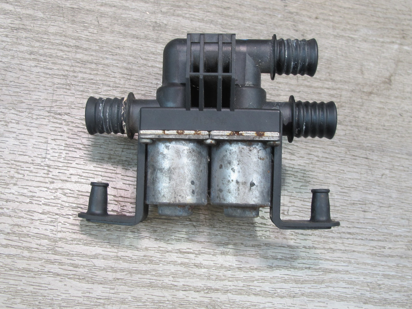 2014-2018 BMW F15 X5 Heater Control Water Pump
