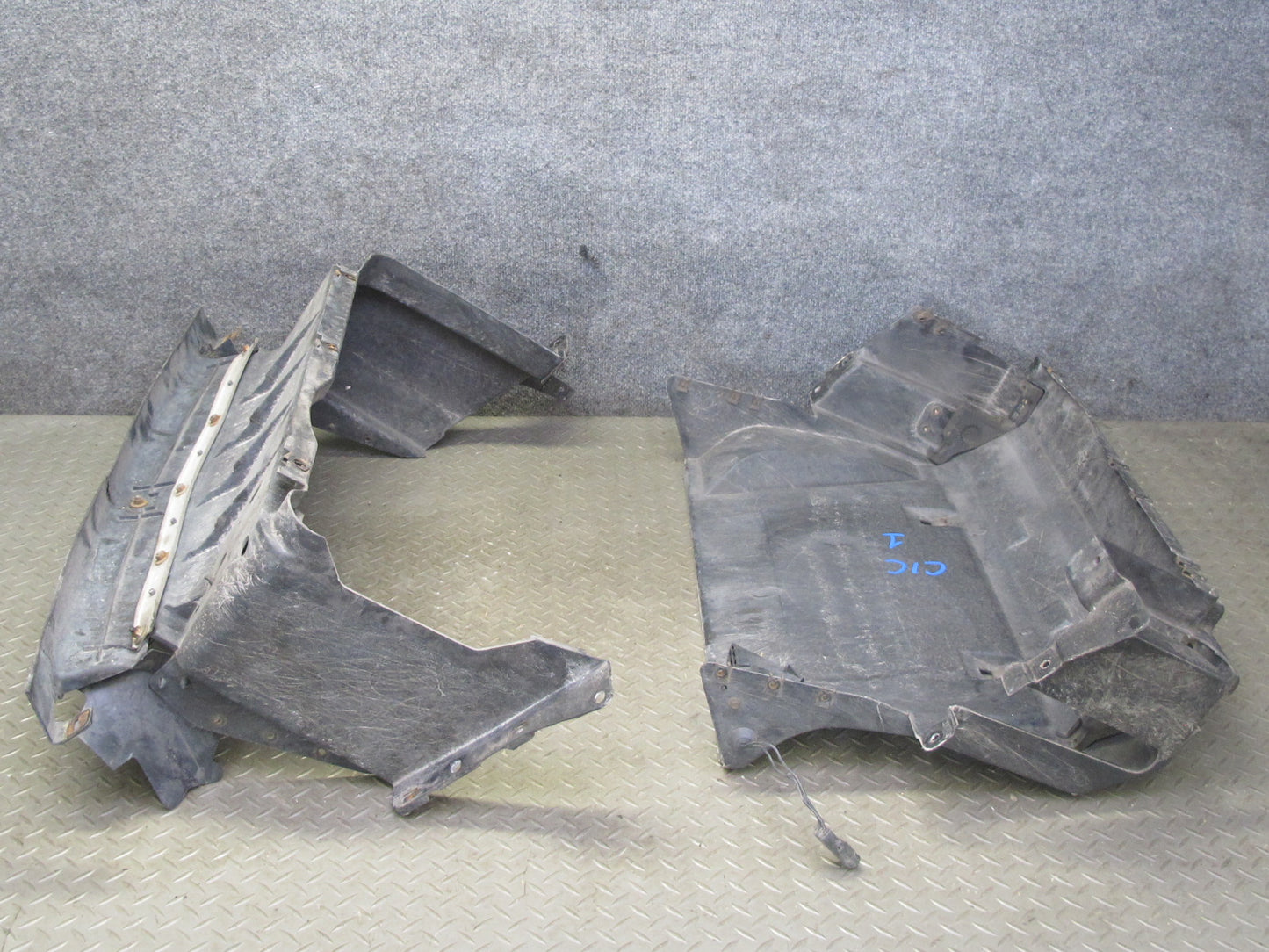 90-96 Chevrolet Corvette C4 Engine Radiator Shroud Support Panel OEM