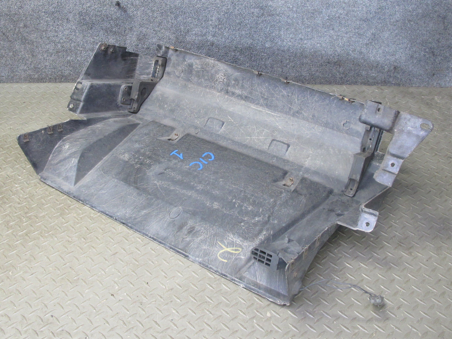 90-96 Chevrolet Corvette C4 Engine Radiator Shroud Support Panel OEM