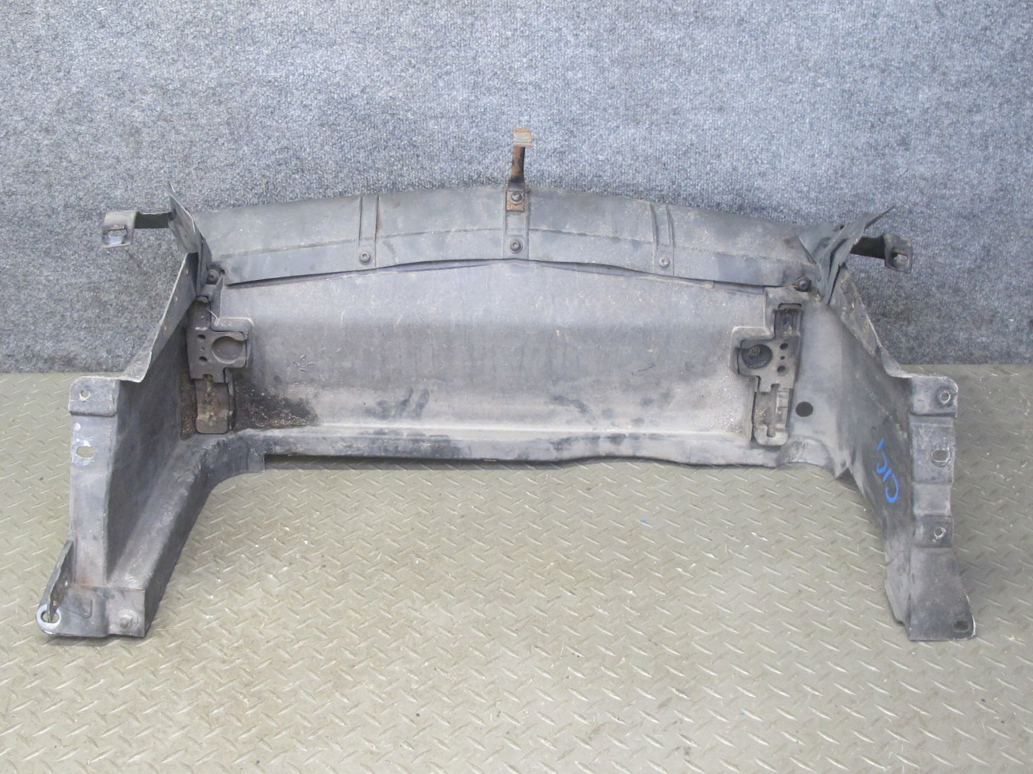 90-96 Chevrolet Corvette C4 Engine Radiator Shroud Support Panel OEM