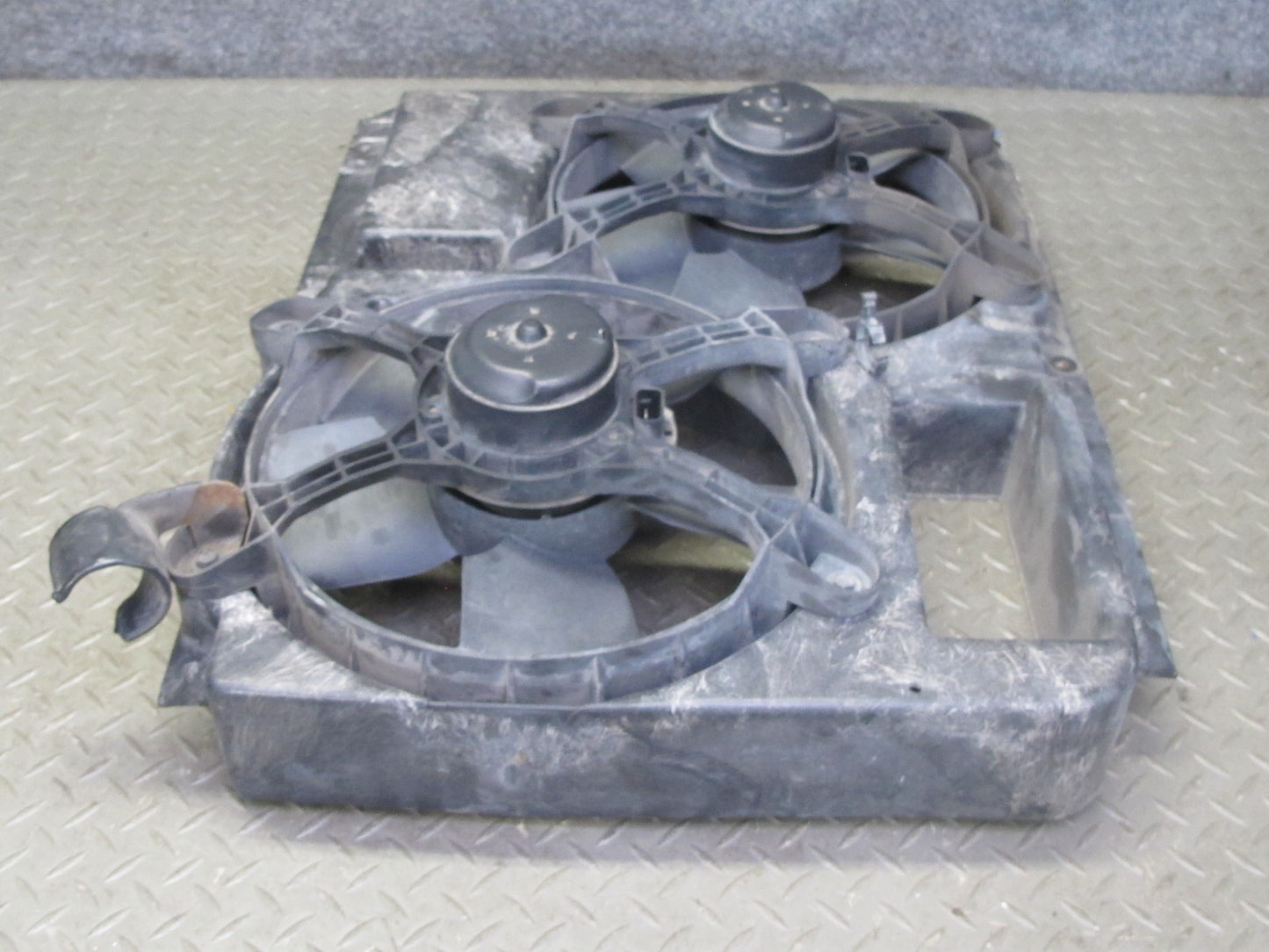 90-96 Chevrolet Corvette C4 5.7L Engine Radiator Cooling Fan Shroud Assembly OEM