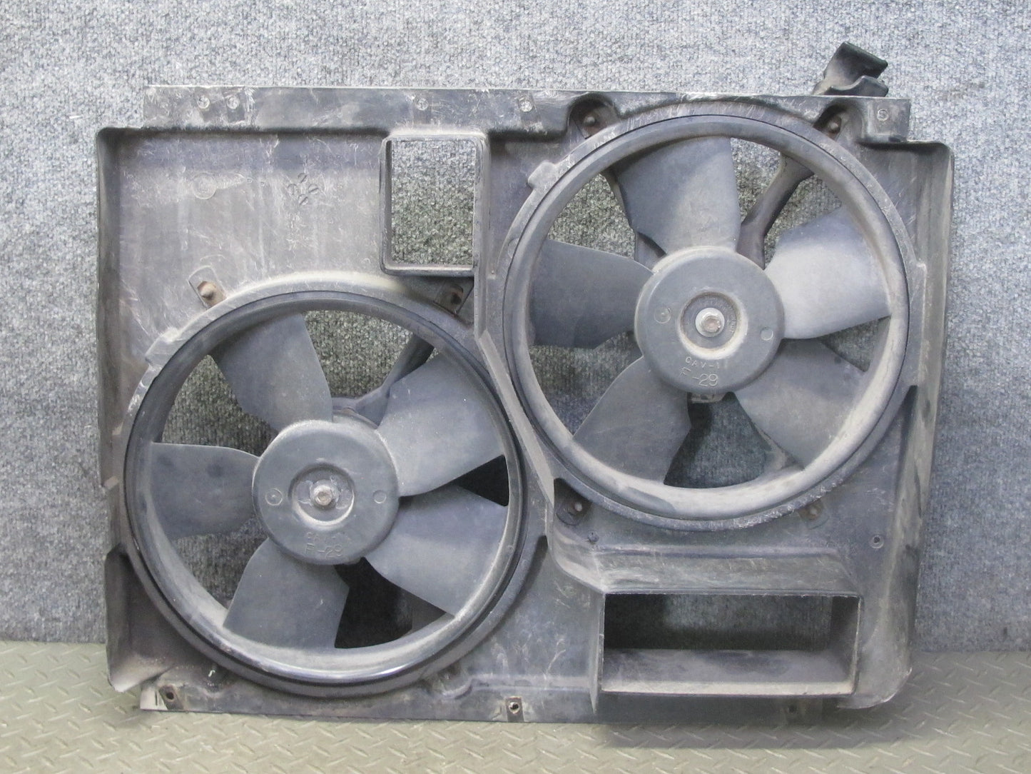 90-96 Chevrolet Corvette C4 5.7L Engine Radiator Cooling Fan Shroud Assembly OEM