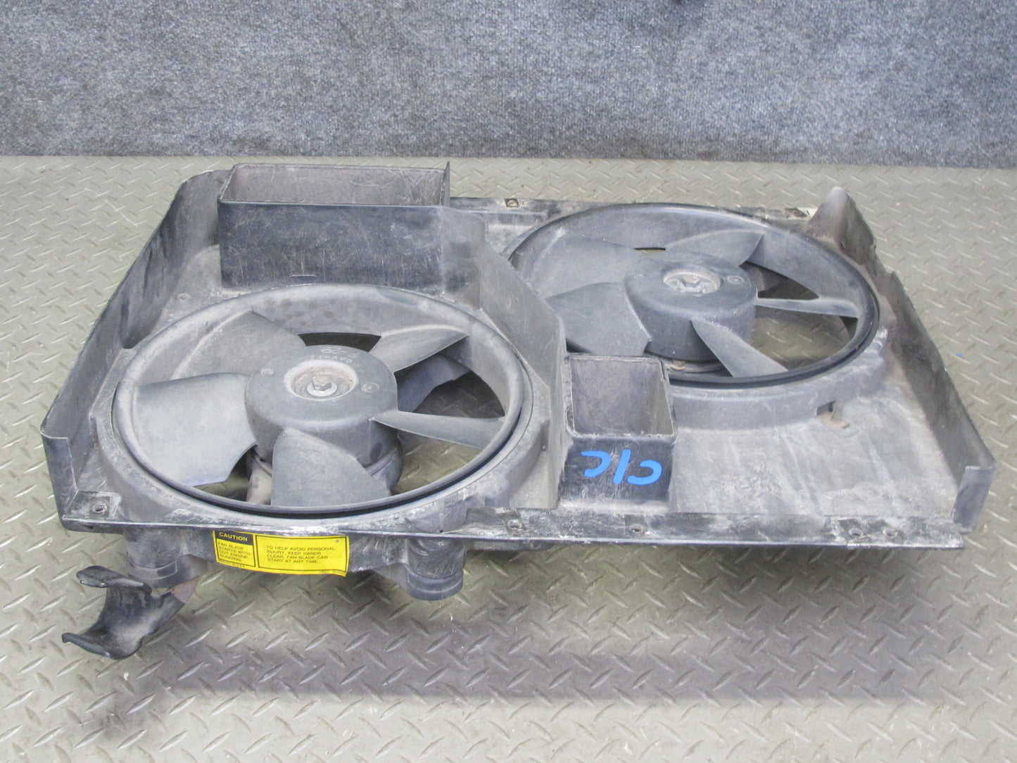 90-96 Chevrolet Corvette C4 5.7L Engine Radiator Cooling Fan Shroud Assembly OEM
