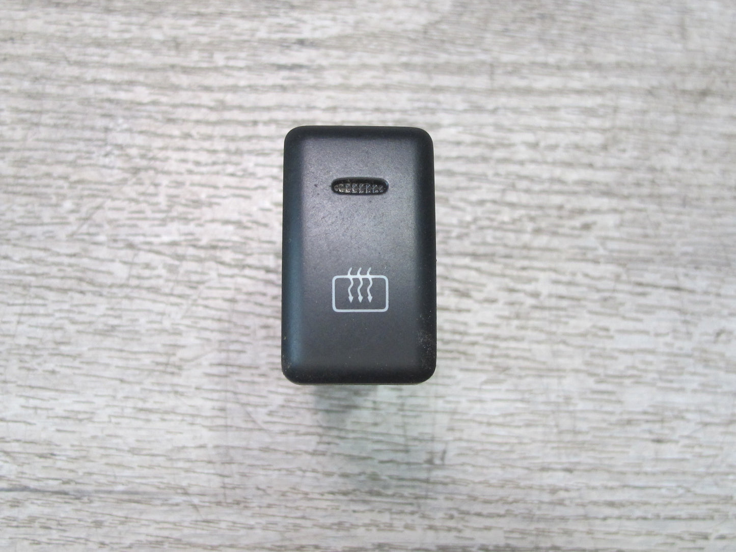 99-01 Isuzu Vehicross Rear Back Window Defrost Heat Button Switch OEM