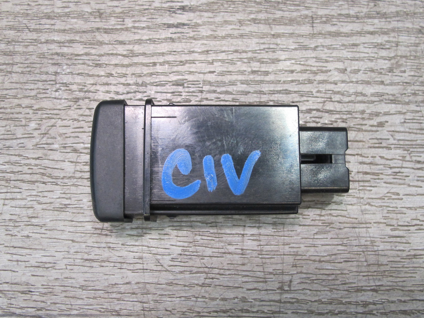 99-01 Isuzu Vehicross Rear Back Window Defrost Heat Button Switch OEM