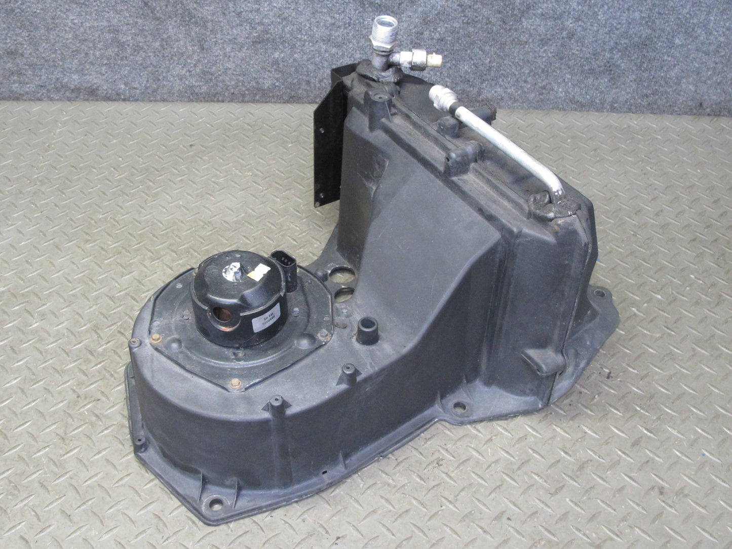 90-93 Chevrolet Corvette C4 A/C Air Condition Blower Motor Evaporator Box OEM