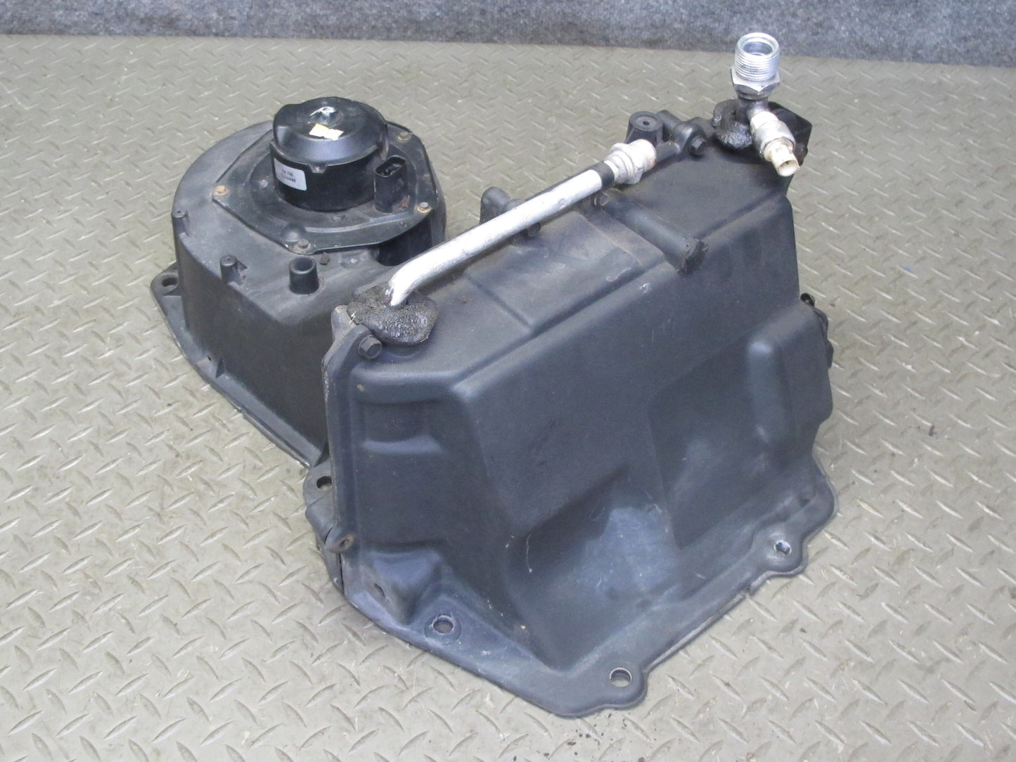 90-93 Chevrolet Corvette C4 A/C Air Condition Blower Motor Evaporator Box OEM