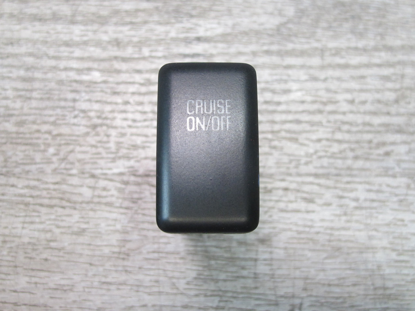 99-01 Isuzu Vehicross Cruise Control ON OFF Switch Button OEM