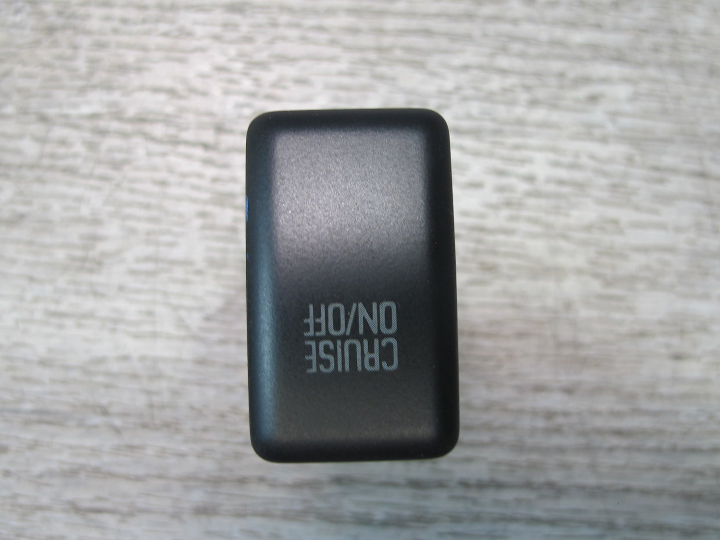 99-01 Isuzu Vehicross Cruise Control ON OFF Switch Button OEM