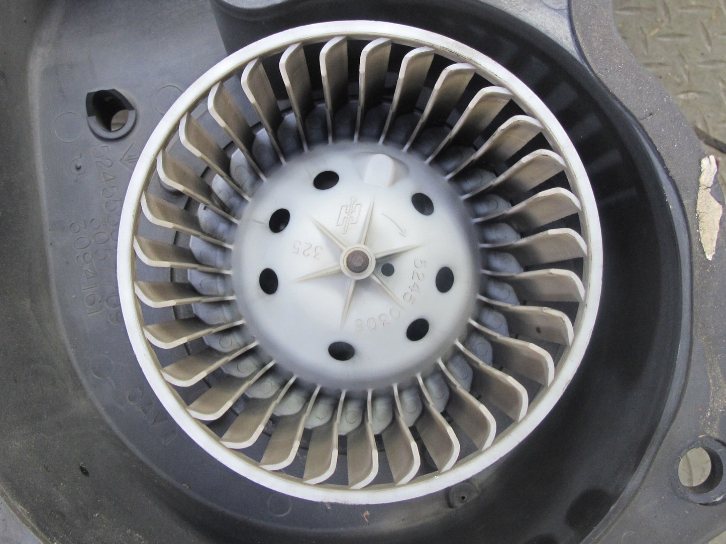 90-93 Chevrolet Corvette C4 A/C Air Condition Blower Motor Evaporator Box OEM