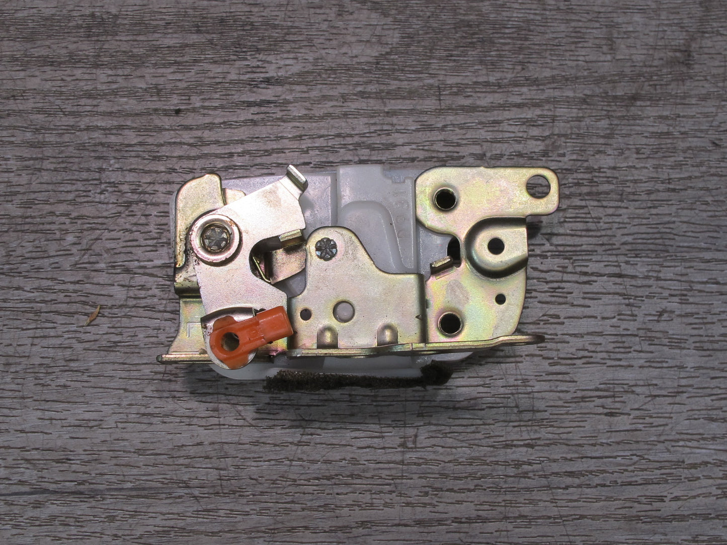 99-01 Isuzu Vehicross Rear Gate Trunk Door Tailgate Lock Latch OEM