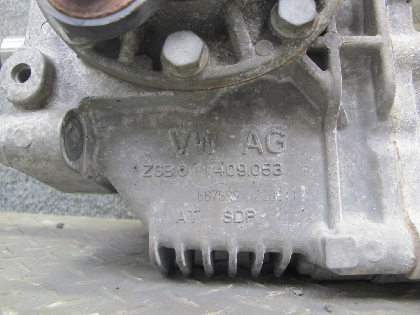 2008 Volkswagen VW Golf R32 MK5 VR6 A/T Front Differential 148k Miles OEM