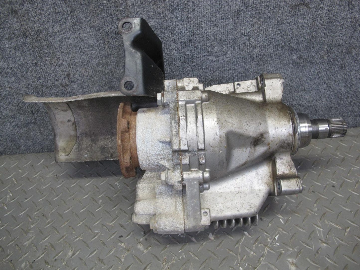 2008 Volkswagen VW Golf R32 MK5 VR6 A/T Front Differential 148k Miles OEM