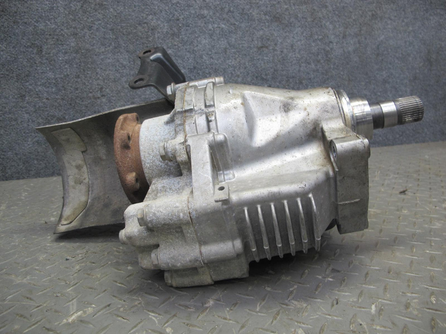 2008 Volkswagen VW Golf R32 MK5 VR6 A/T Front Differential 148k Miles OEM