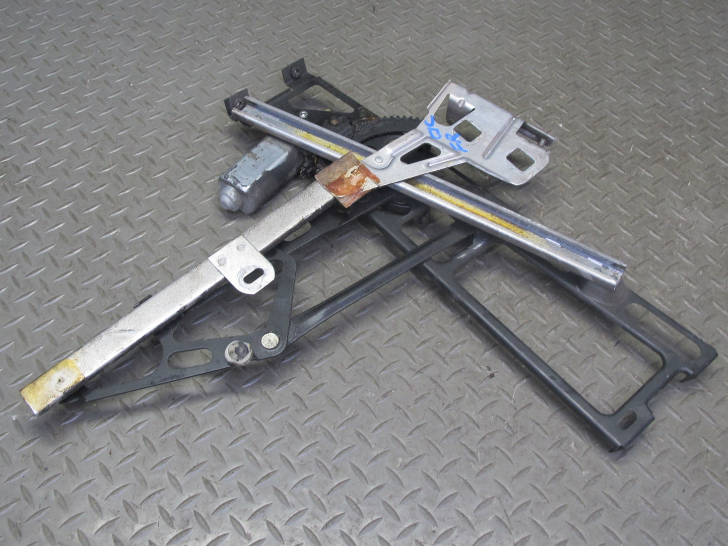 84-96 Chevrolet Corvette C4 Right Door Window Regulator w Motor OEM