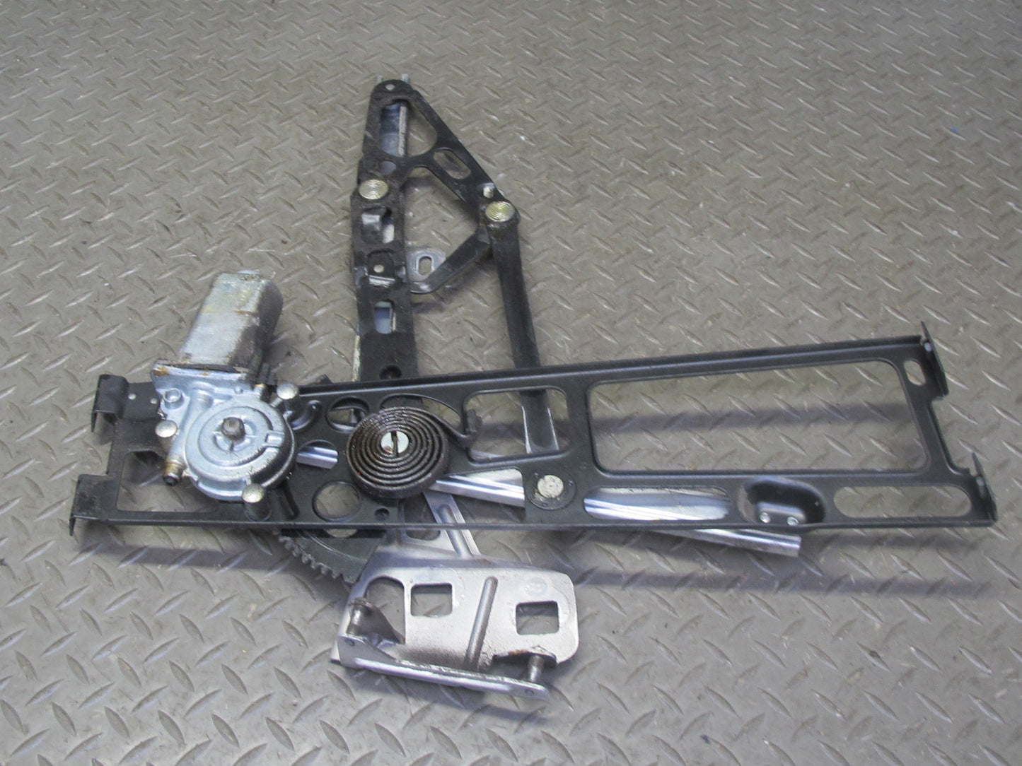 84-96 Chevrolet Corvette C4 Right Door Window Regulator w Motor OEM