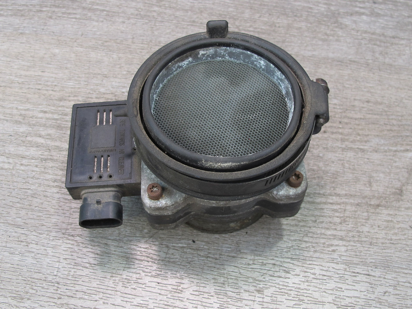 99-01 Isuzu Vehicross Mass Air Flow Meter MAF Sensor OEM