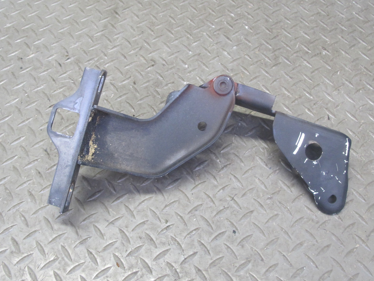 90-96 Chevrolet Corvette C4 Set of 2 Front Left & Right Hood Hinge OEM