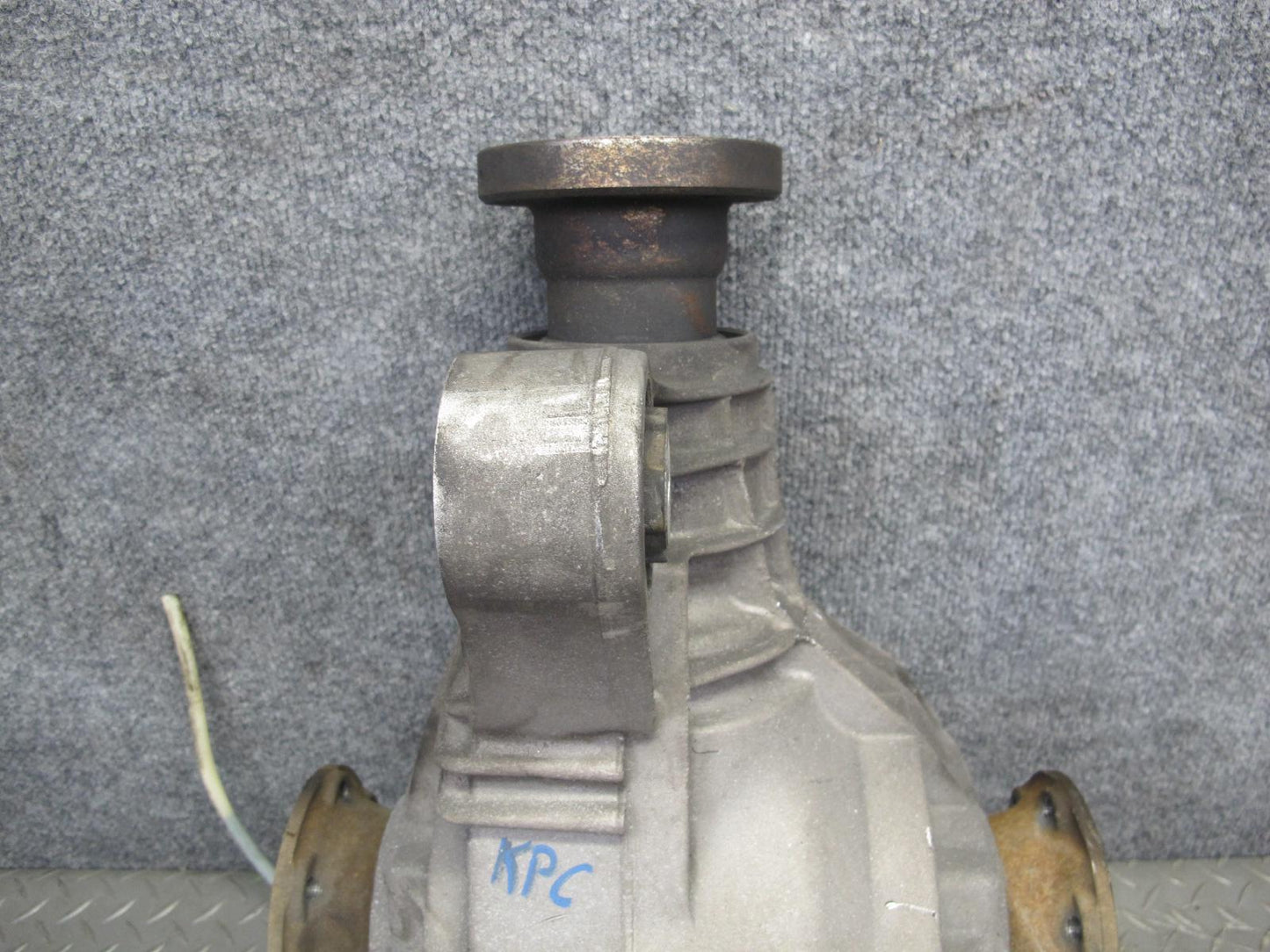 2003-2006 Porsche Cayenne 955 4.5L Turbo Rear Differential Carrier 132K Miles