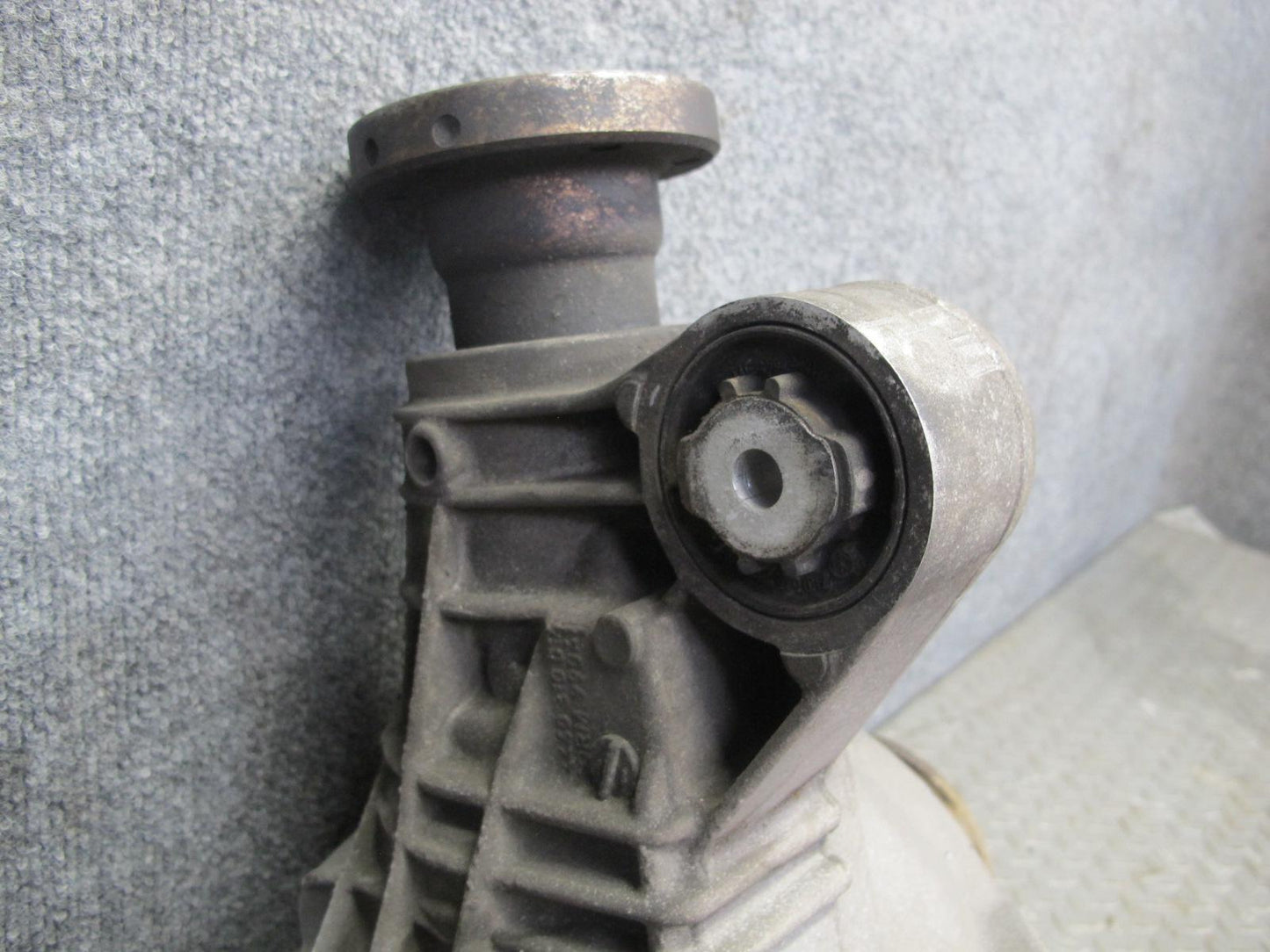 2003-2006 Porsche Cayenne 955 4.5L Turbo Rear Differential Carrier 132K Miles