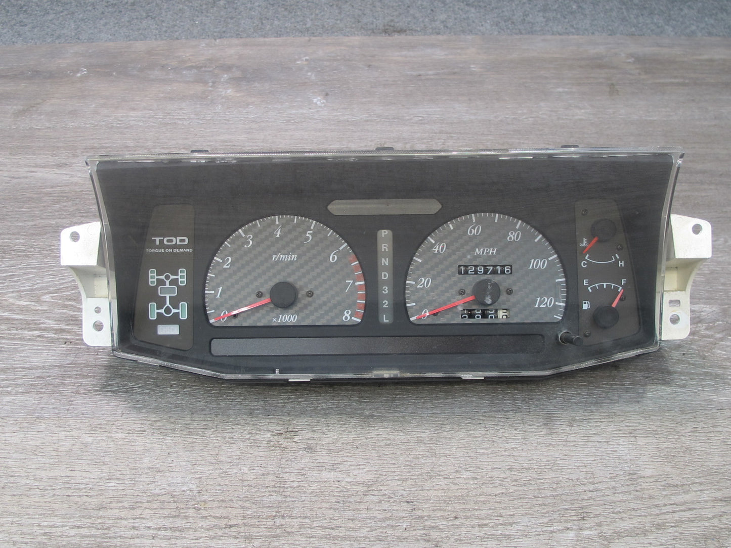 99-01 Isuzu Vehicross Instrument Cluster Gauge Speedometer 8972081943 OEM