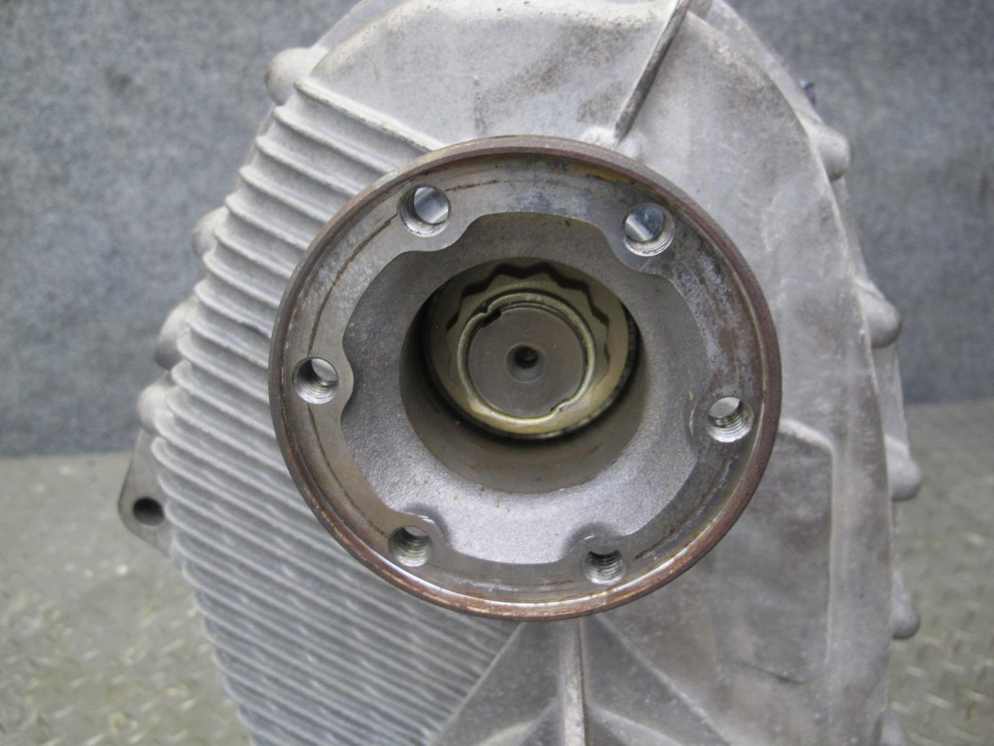 2003-2006 Porsche Cayenne 955 Turbo Transfer Case 0AD341041D 132k Miles