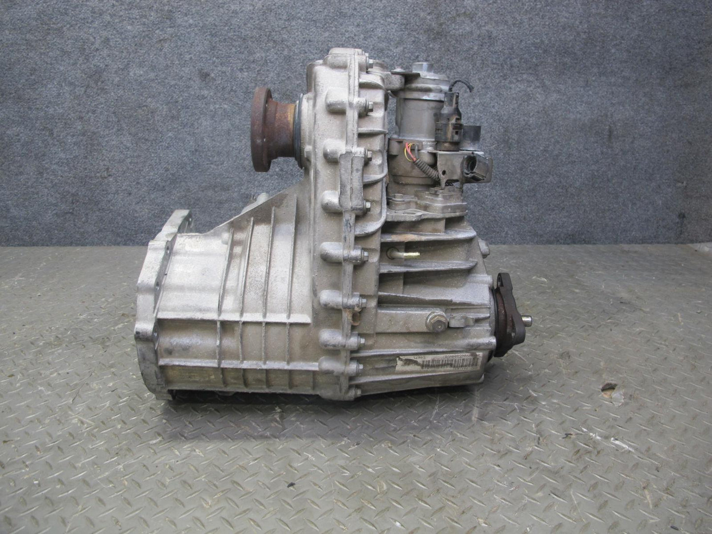 2003-2006 Porsche Cayenne 955 Turbo Transfer Case 0AD341041D 132k Miles