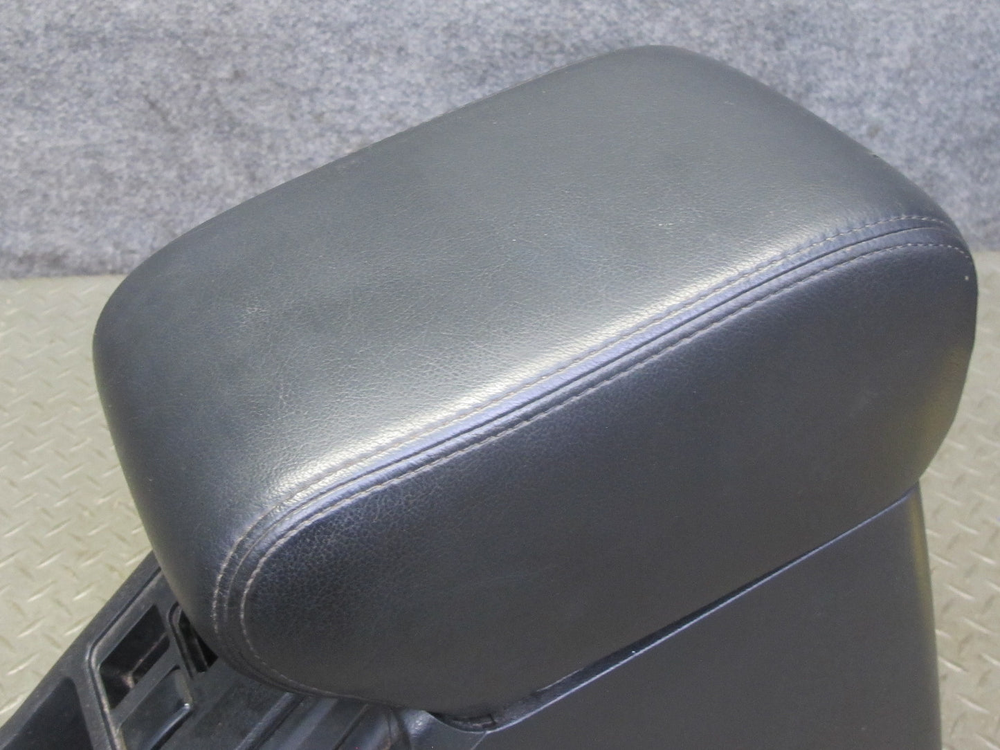 99-01 Isuzu Vehicross Center Console Trim Cover Panel w Armrest Black OEM