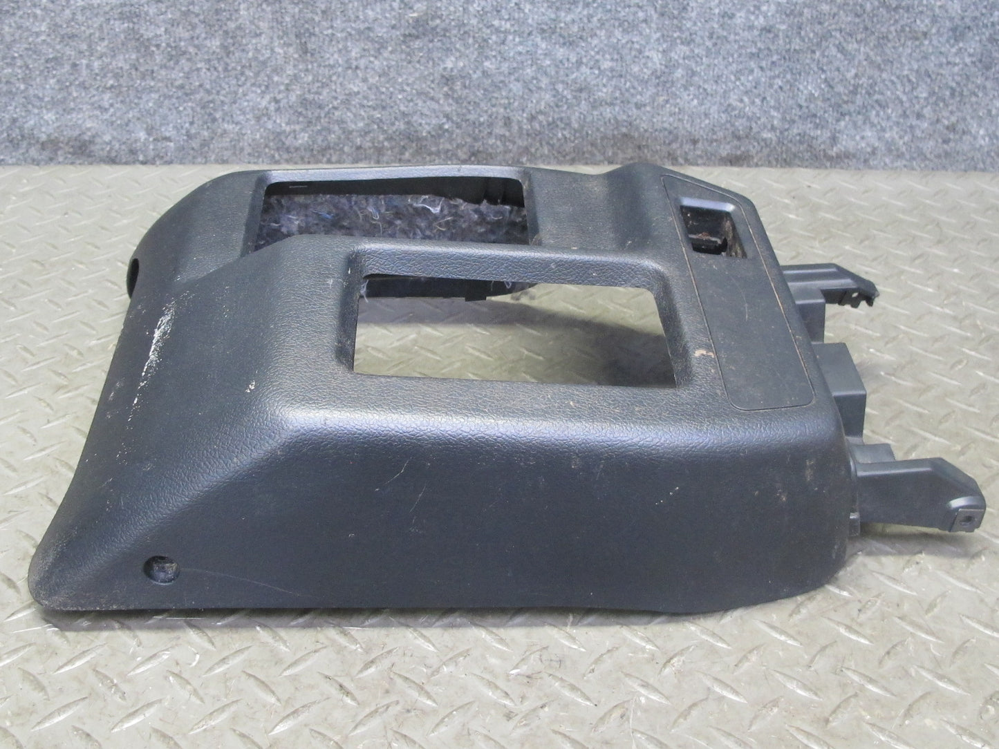 99-01 Isuzu Vehicross Center Console Shifter Trim Panel 8971203720 OEM