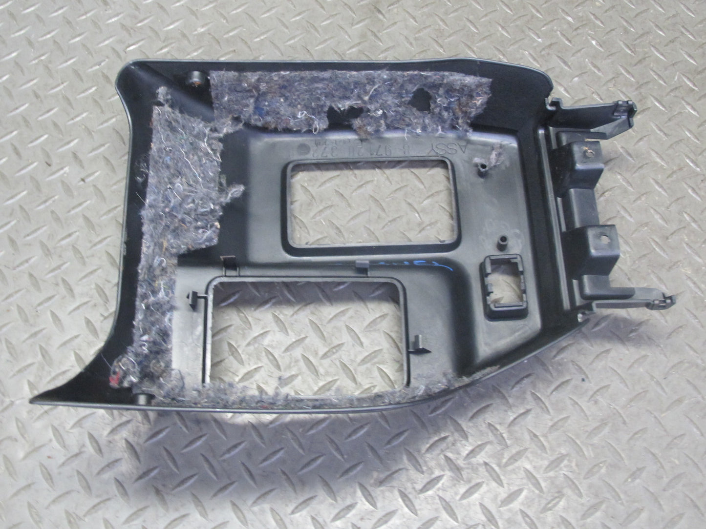 99-01 Isuzu Vehicross Center Console Shifter Trim Panel 8971203720 OEM