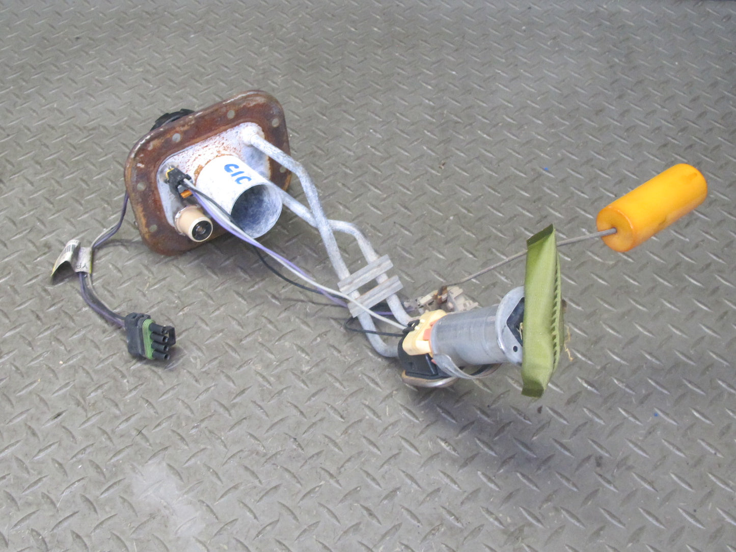 89-96 Chevrolet Corvette C4 Fuel Pump Level Sensor Sending Unit OEM