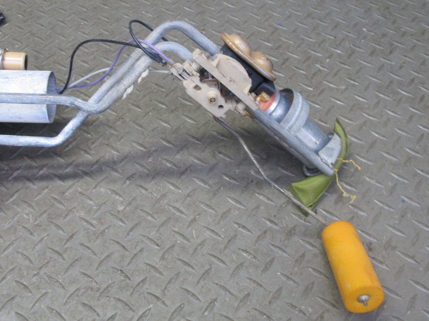 89-96 Chevrolet Corvette C4 Fuel Pump Level Sensor Sending Unit OEM