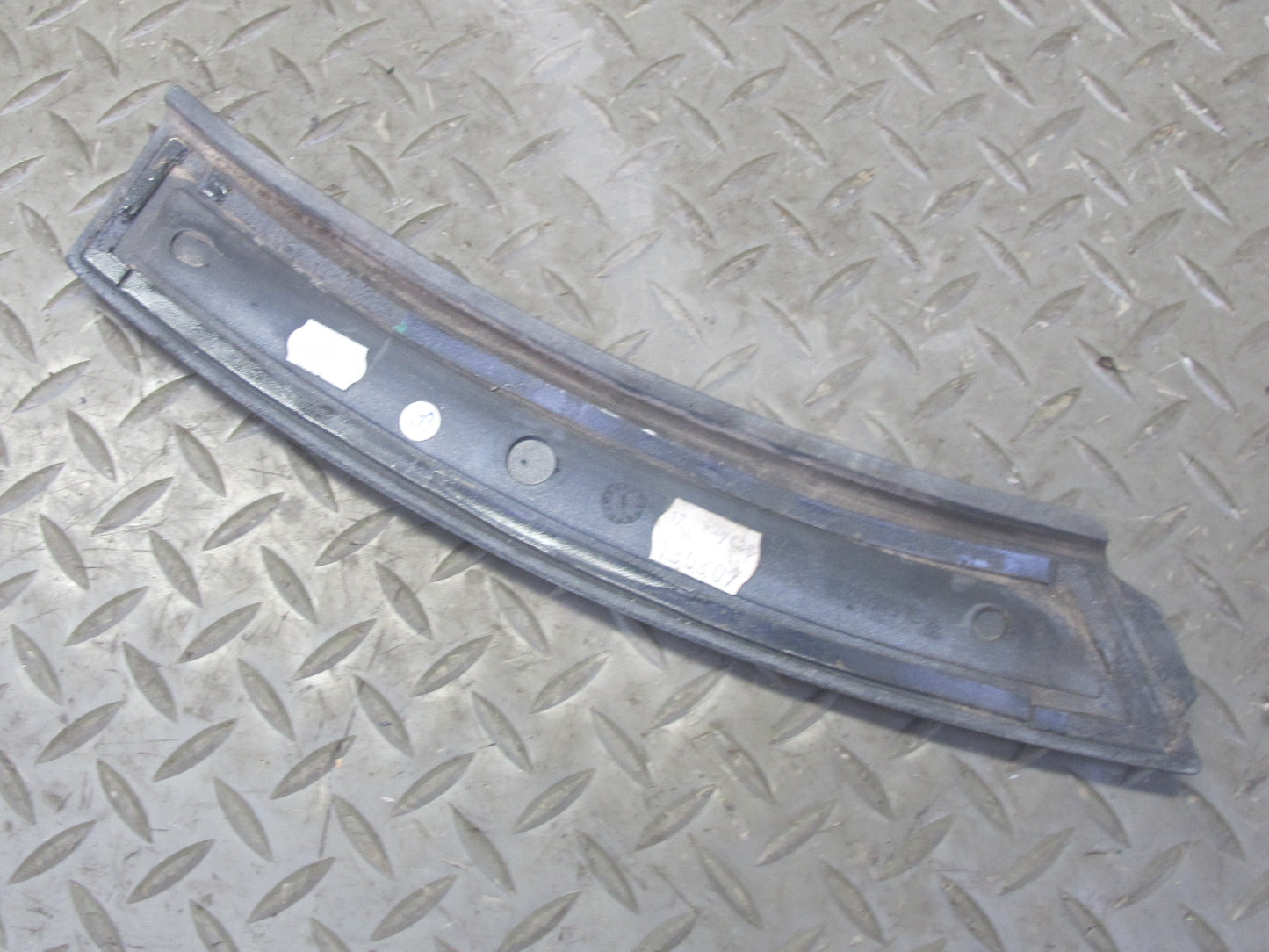 08-10 Porsche Cayenne 957 Set of 8 Rear Wheel Arch Fender Trim Molding