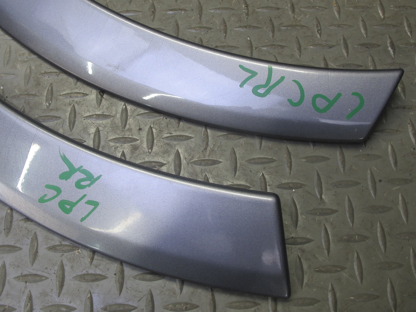 08-10 Porsche Cayenne 957 Set of 8 Rear Wheel Arch Fender Trim Molding