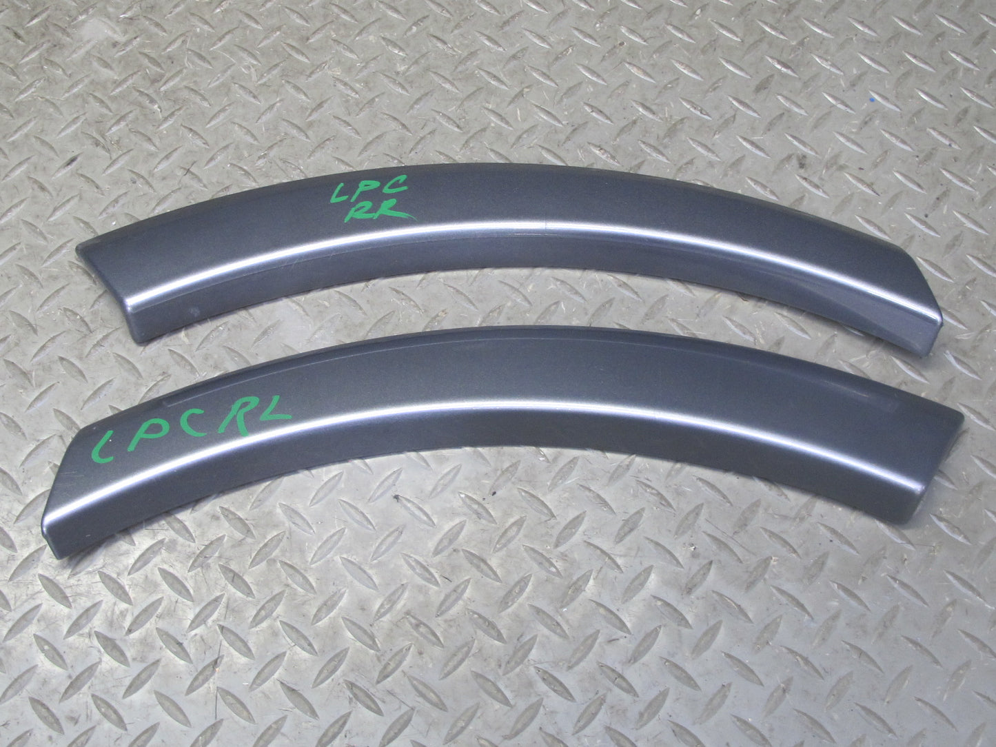 08-10 Porsche Cayenne 957 Set of 8 Rear Wheel Arch Fender Trim Molding