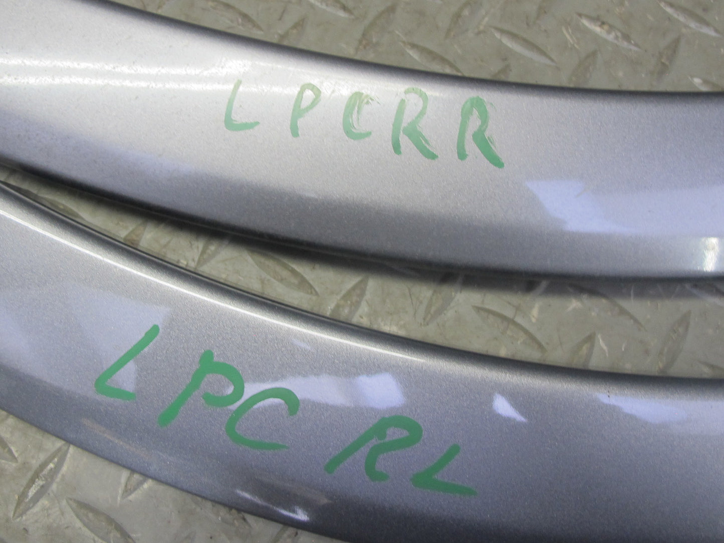 08-10 Porsche Cayenne 957 Set of 8 Rear Wheel Arch Fender Trim Molding