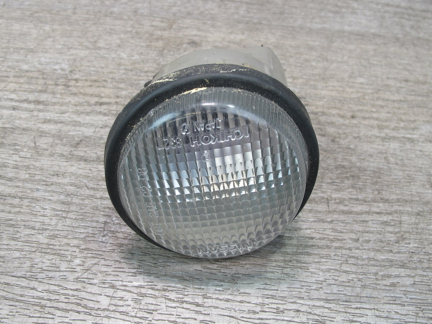 99-01 Isuzu Vehicross Set of 2 Front Bumper Left & Right Fog Light Lamp OEM