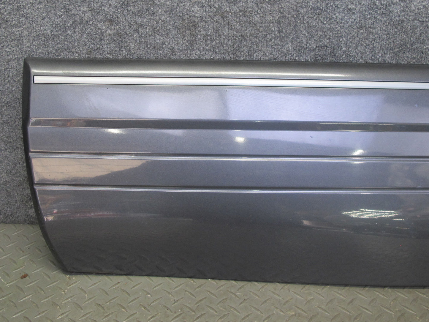 03-07 Lexus LX470 Left Front & Rear Door Fender Lower Trim Molding Set of 4
