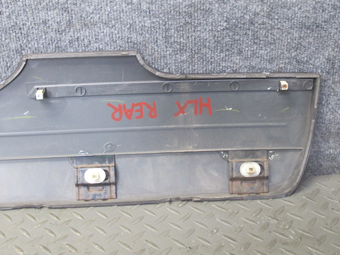 2003-2007 Lexus UZJ100L LX470 Rear Lower Gate Trim Molding Cover 75801-594W0