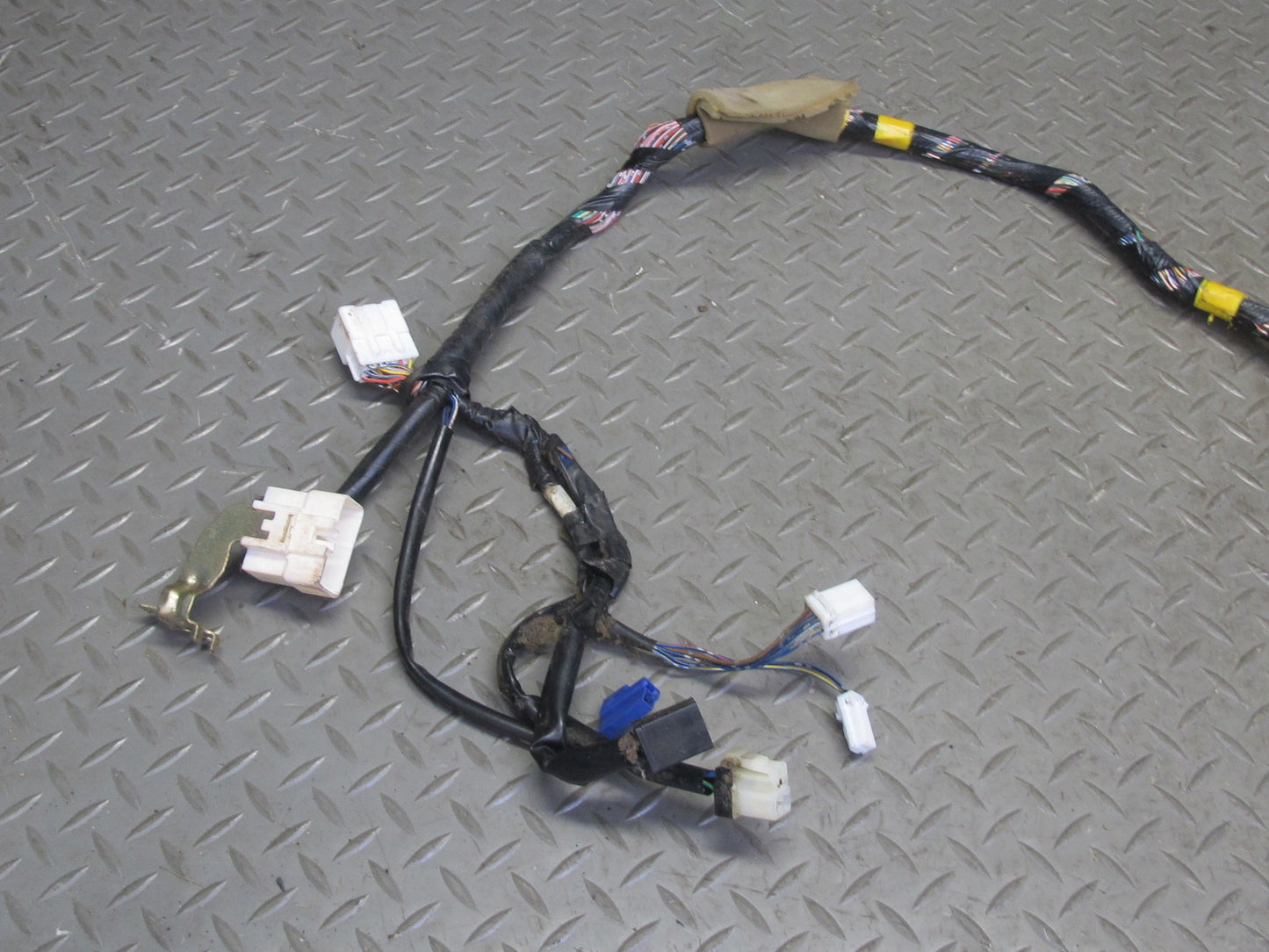 99-01 Isuzu Vehicross Dash Dashboard Wire Wiring Harness w Fuse Box OEM