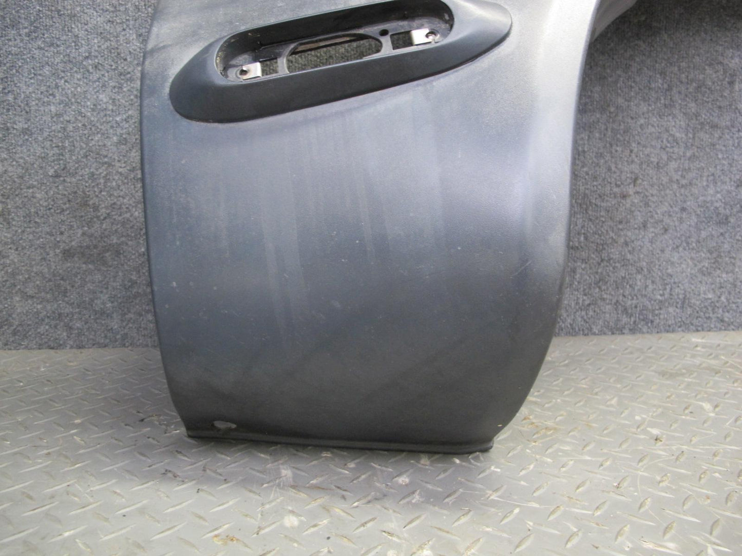 99-01 Isuzu Vehicross Rear Right Quarter Panel Plastic Molding Cover OEM
