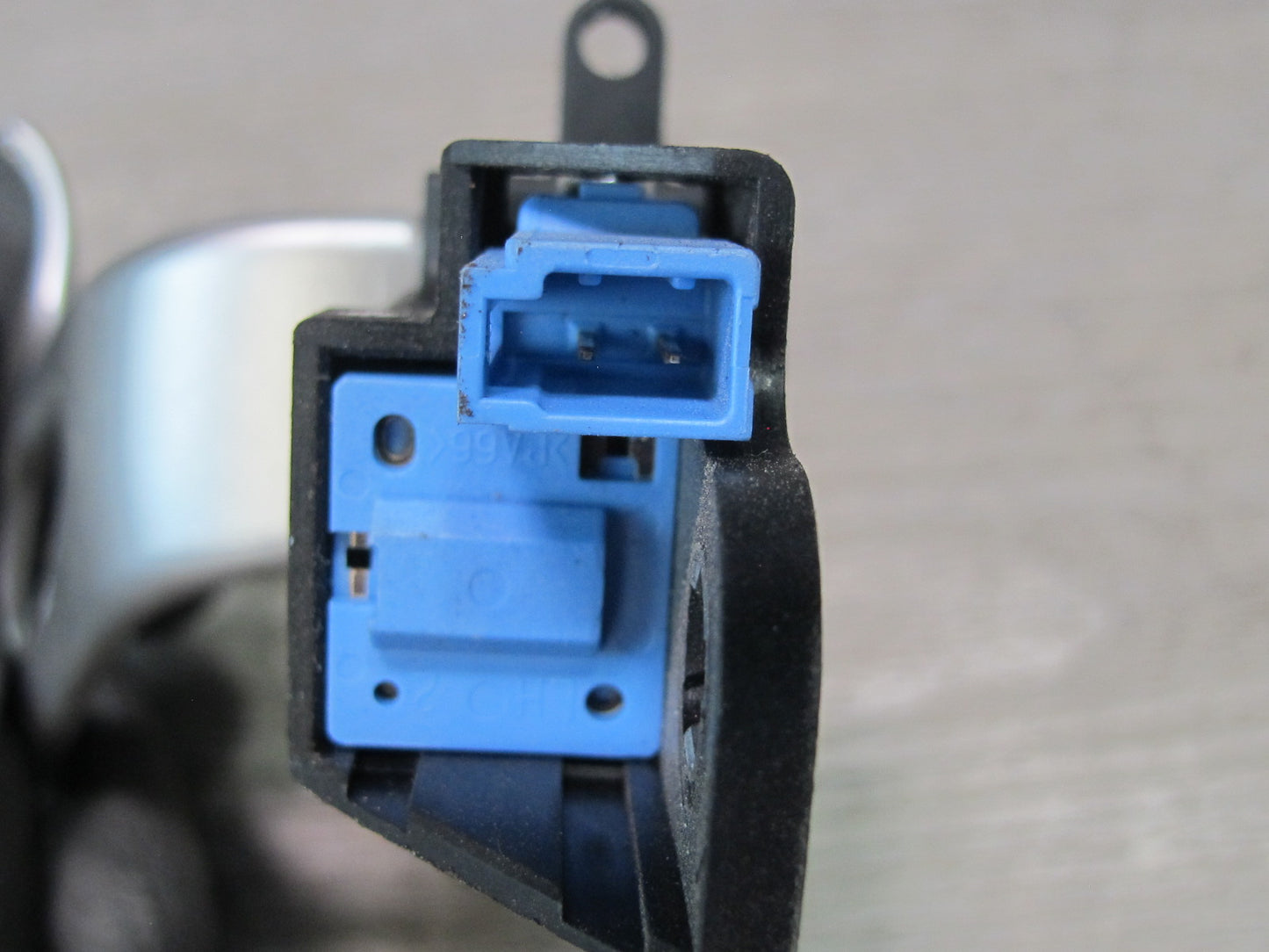 09-20 Nissan 370Z Z34 Left Steering Shift Paddle Switch OEM