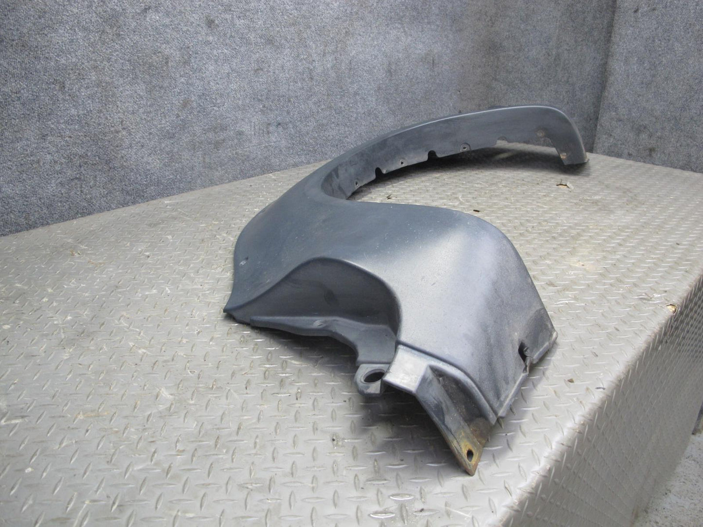 99-01 Isuzu Vehicross Rear Left Quarter Panel Plastic Molding Cover OEM