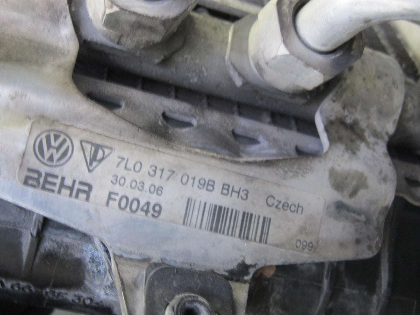 2003-2006 Porsche Cayenne 955 4.5L Turbo Engine Radiator A/C Condenser Fan Assy