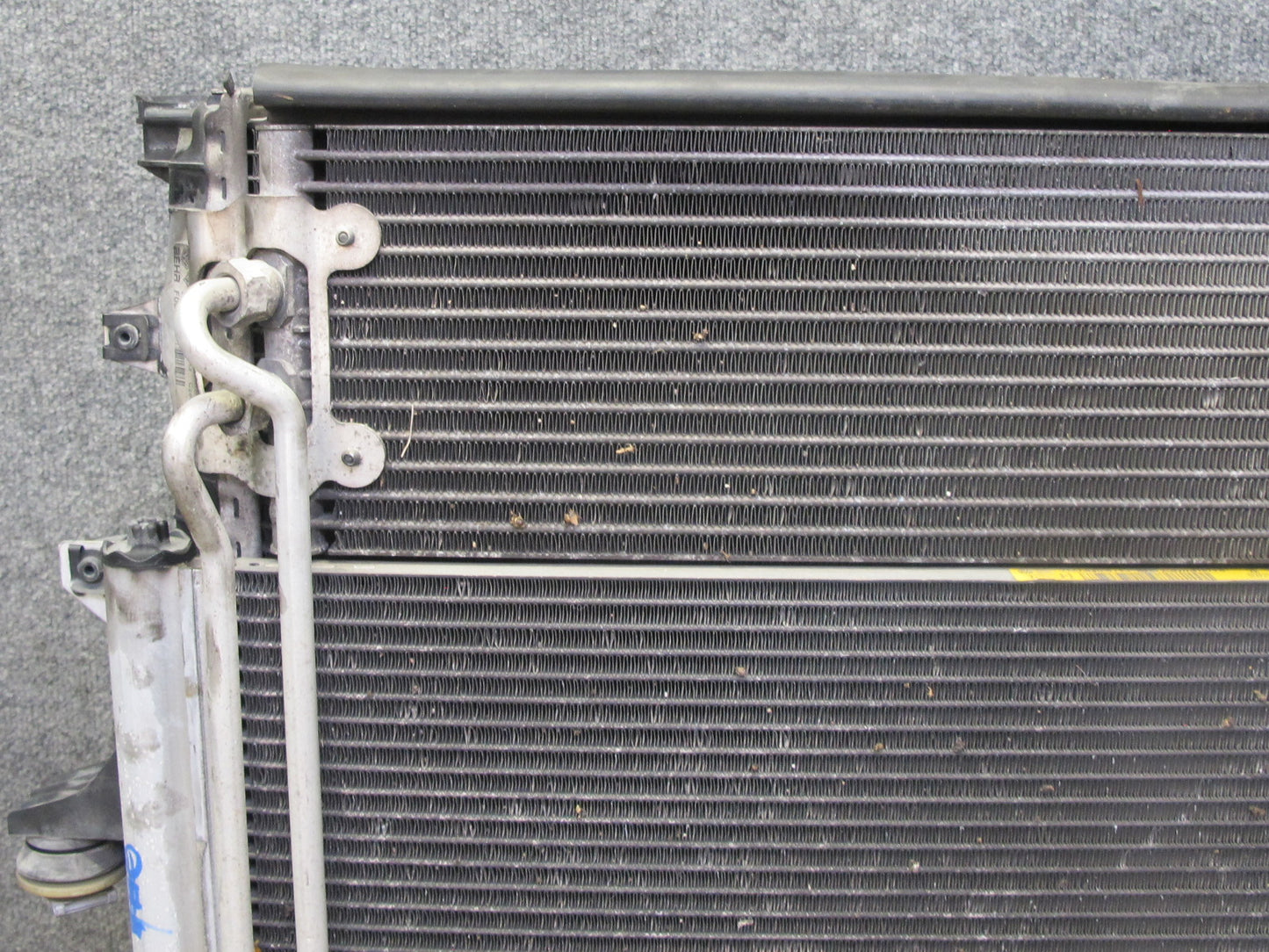 2003-2006 Porsche Cayenne 955 4.5L Turbo Engine Radiator A/C Condenser Fan Assy