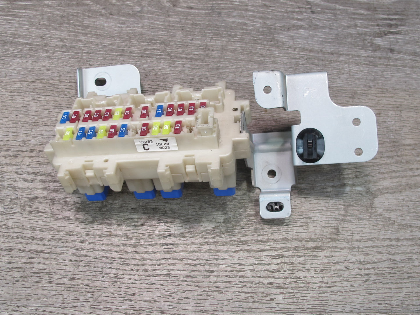 09-10 Nissan Z34 370Z Interior Under Dash Fuse Relay Box Module OEM