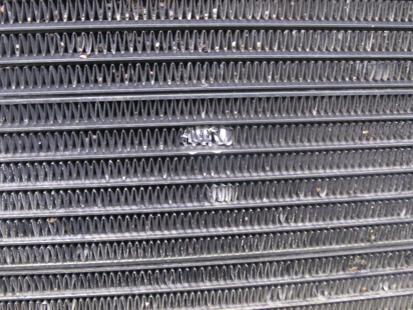 08-10 Porsche Cayenne 957 4.8 Turbo Engine Cooling Radiator Condenser Fan Shroud
