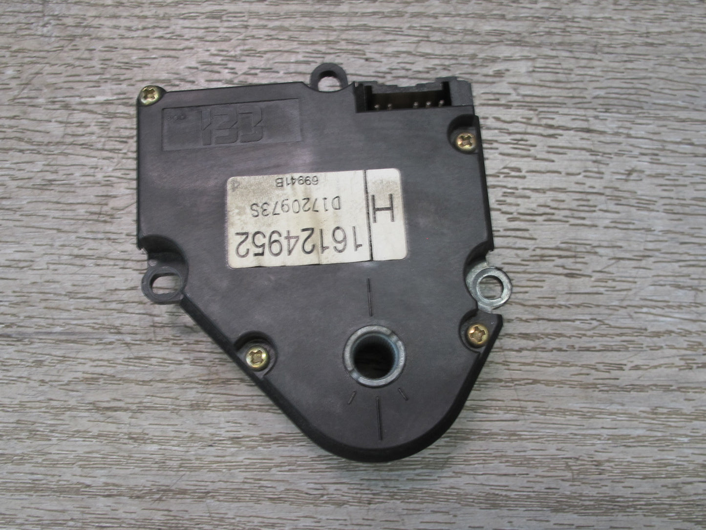 90-96 Chevrolet Corvette C4 A/C Heater Flap Door Actuator Motor 16124952 OEM